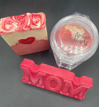 Load image into Gallery viewer, Gift Box for the Moms