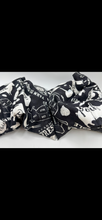 Load image into Gallery viewer, Handmade Corn Sacks
